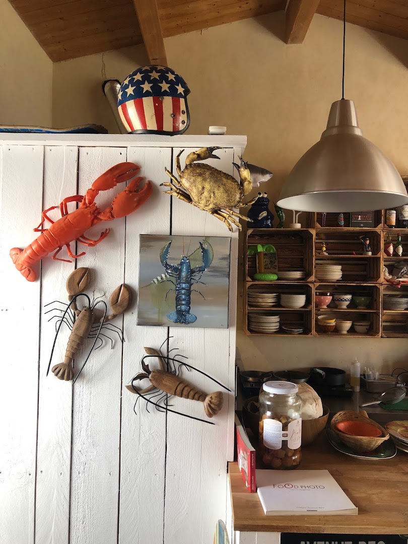 Lobster Ponps Factory · Photos 6